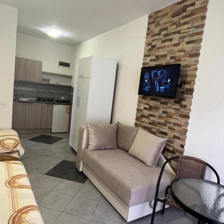 Apartmani PERICIC SUTOMORE NEW HOUSE - Standard Triple Studio - 5