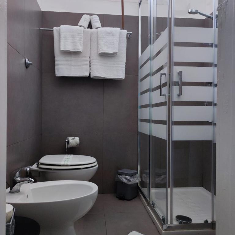 Fatata Suites - Appartamento Deluxe con 2 Camere da Letto e Balcone - 15