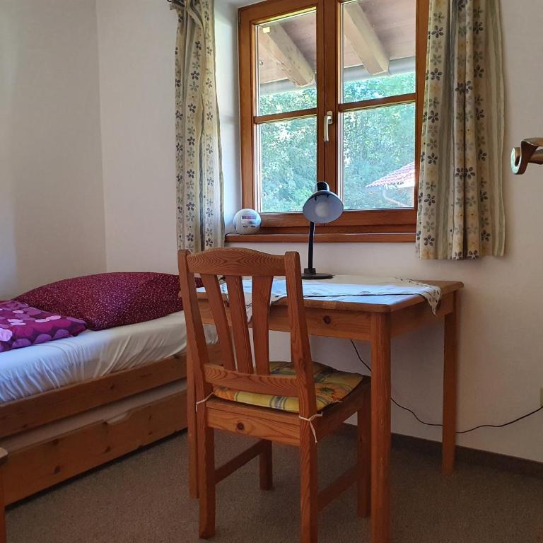 Ferienwohnung Wiesenleiten inkl. Chiemgaukarte - Apartment mit 3 Schlafzimmern - 3