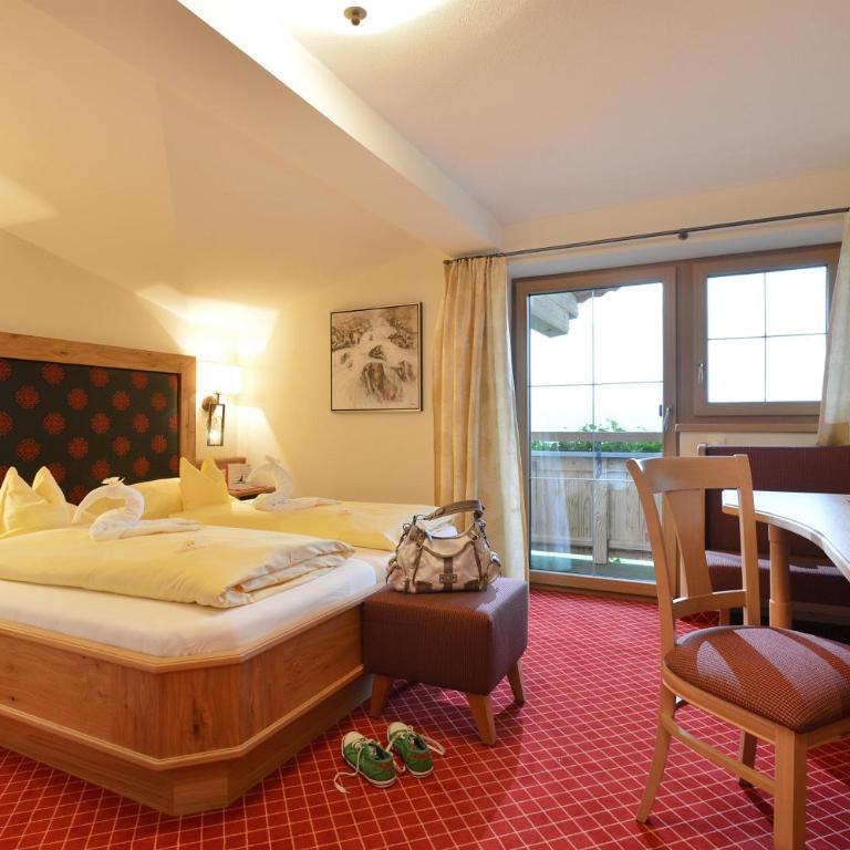 Hotel Garni Bavaria - Familienzimmer - 2 Schlafzimmer - 2