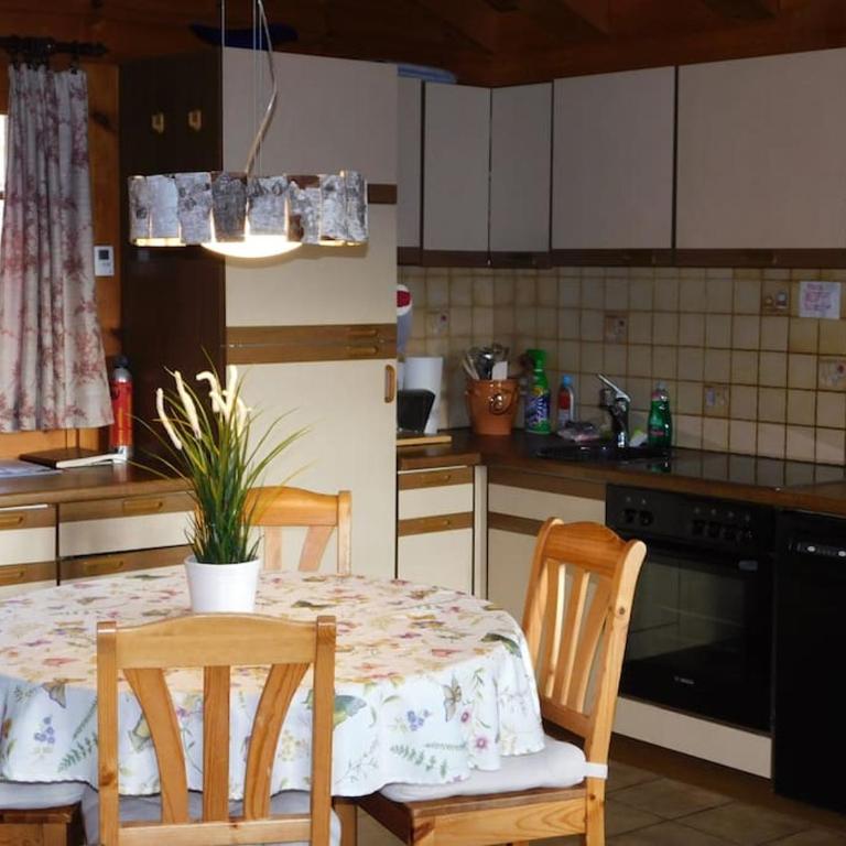 Chalet Schneeflöckli - Apartment mit 2 Schlafzimmern - 5