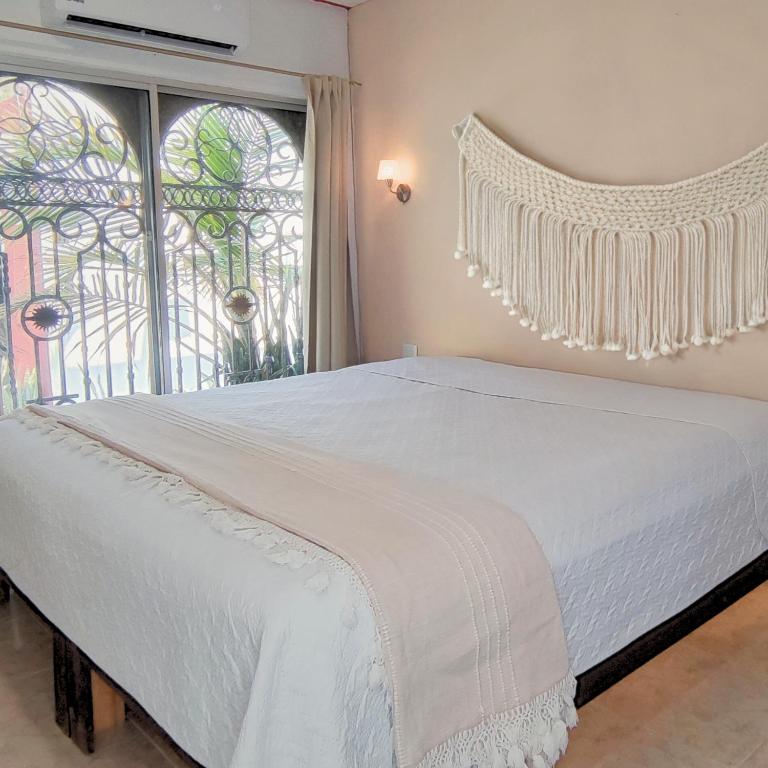 Colonial Villa in Merida Centro 4BR 3BA Private Pool Near Paseo de Montejo - Villa with Private Pool - 20