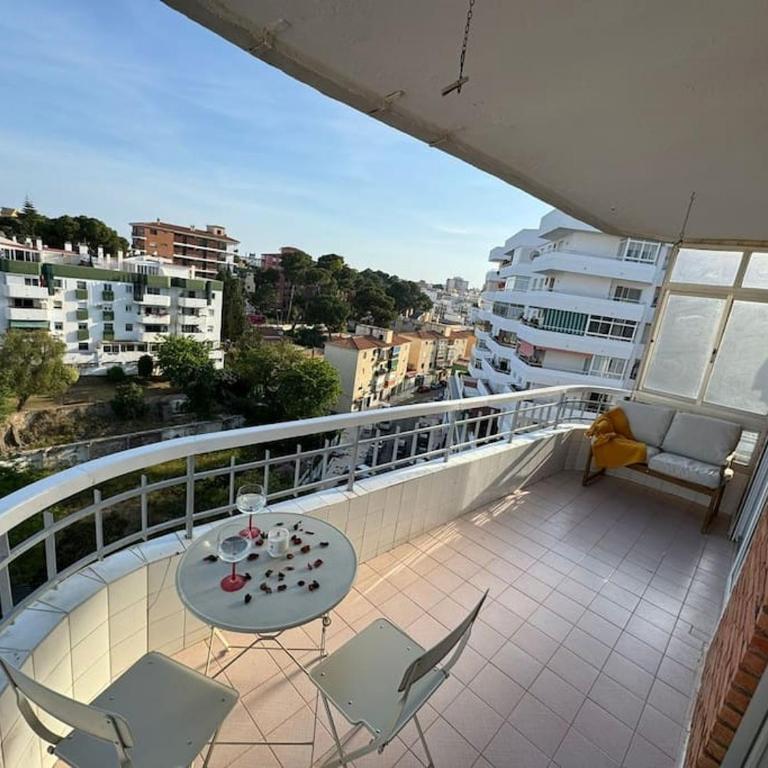 Flat with terrace and sea views in Torremolinos - Miró - One-Bedroom Apartment - 2