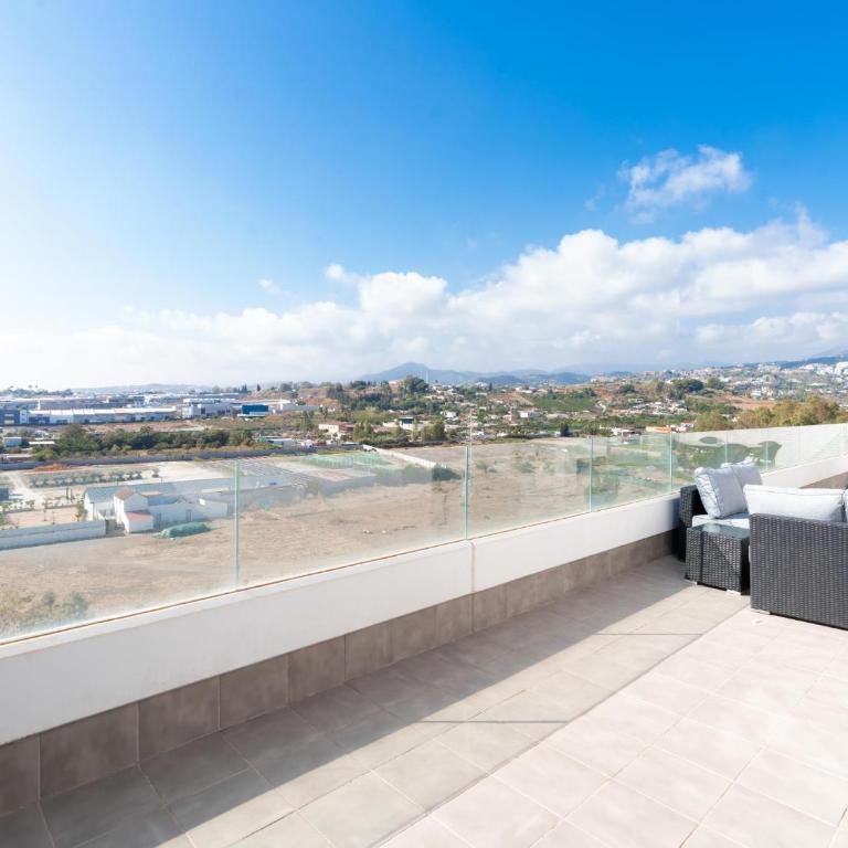 Jardines De Guadaiza rooftop apartment - Apartamento - 16