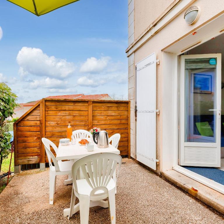 150m de la plage - Piscine communautaire - Appartement - 17
