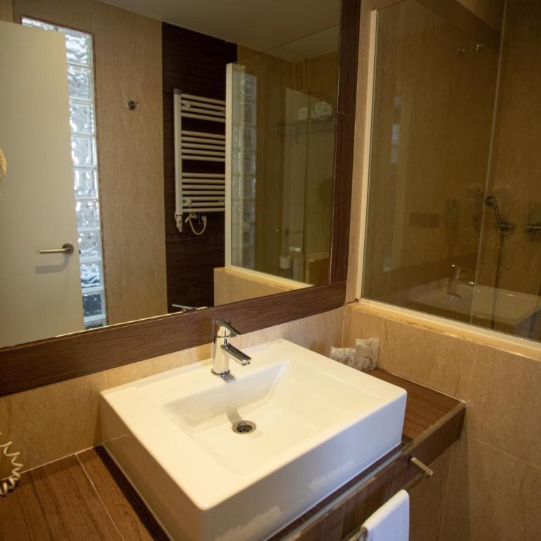 Hotel LB Villa De Cuenca - Habitación Doble - 4