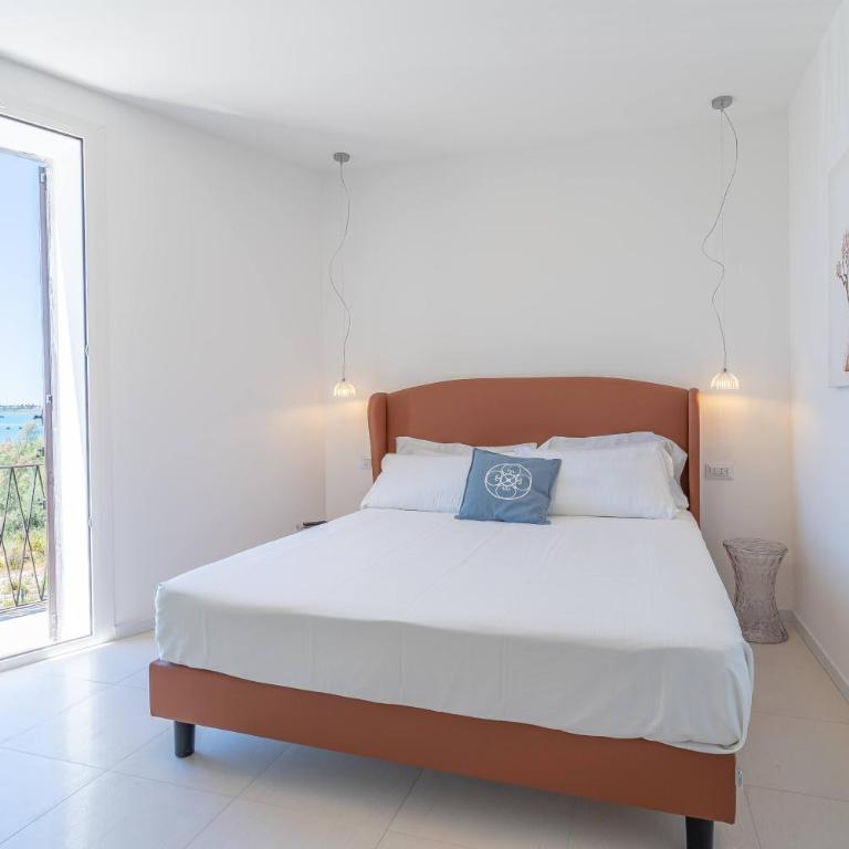 Dimore delle Zagare Molo - Deluxe Double Room with Sea View - 1