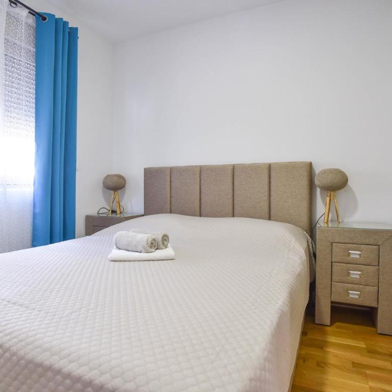 Dolami residence - Two-Bedroom Apartment - 24
