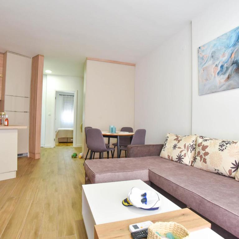 Dolami residence - Two-Bedroom Apartment - 9