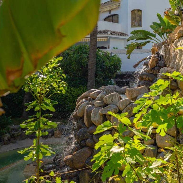 Golden Beach Apartment Elviria - Apartamento de 3 dormitorios - 55