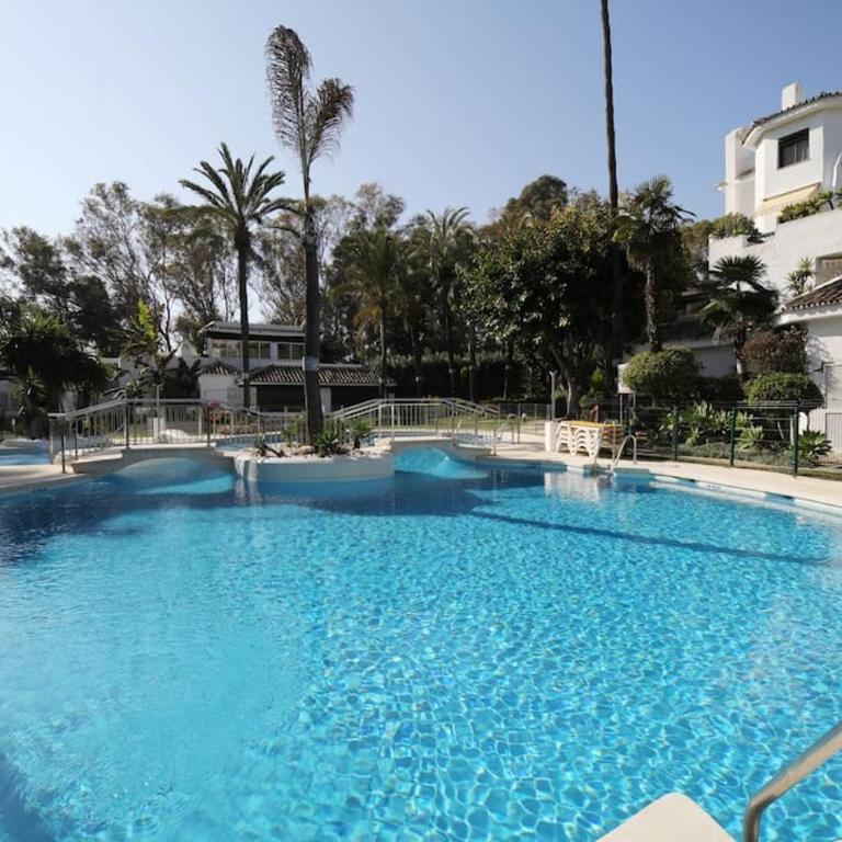 Golden Beach Apartment Elviria - Apartamento de 3 dormitorios - 54
