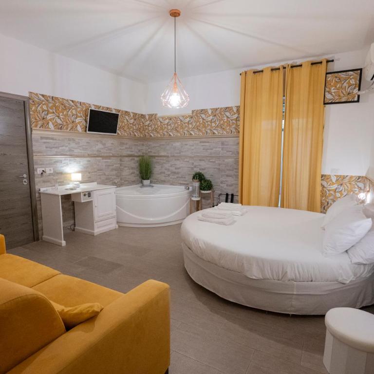 Villa Seta - Camera Matrimoniale con Vasca Idromassaggio - 1