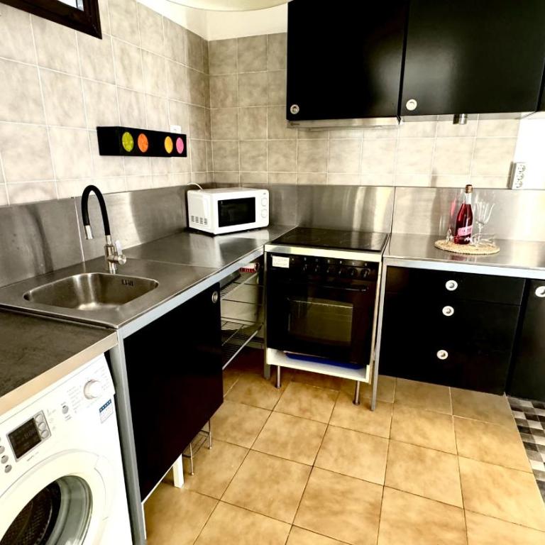 Urban Oasis in Los Cristianos by Deihu Experiences - Apartamento Deluxe de 1 dormitorio con vistas al océano - 12