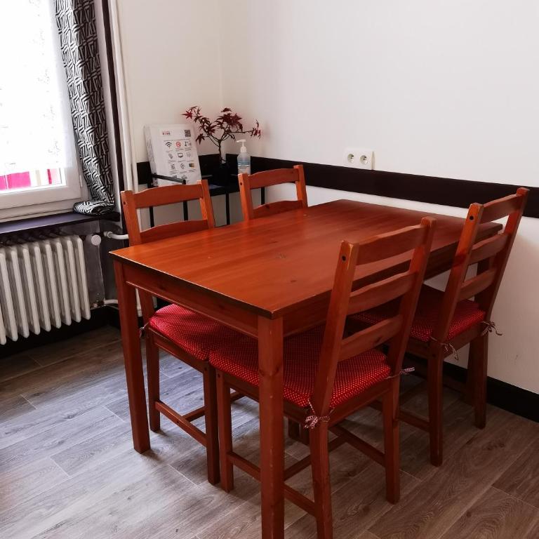 Les Camélias - Apartment Puy Ferrand - 9
