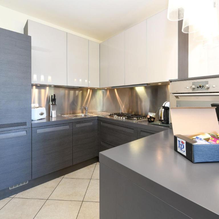 Co2 apartment in Residence Vistalago with 5 pools DesenzanoLoft Official Partner Homes & Villas by Marriott Bonvoy - Appartamento con Vista Piscina - 11