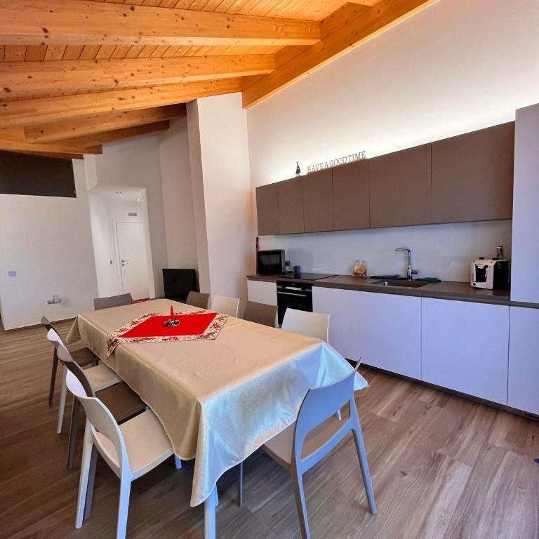 Ciasa Erica - Val di Non - Three-Bedroom Apartment - 10