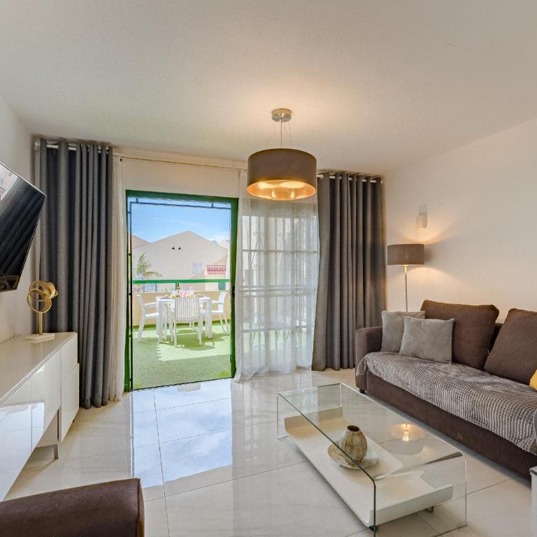 Mareverde Sunshine Home - Two-Bedroom Apartment - 12