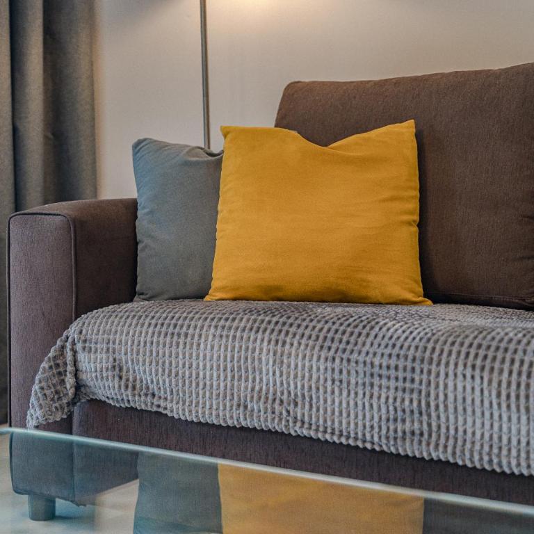Mareverde Sunshine Home - Two-Bedroom Apartment - 32