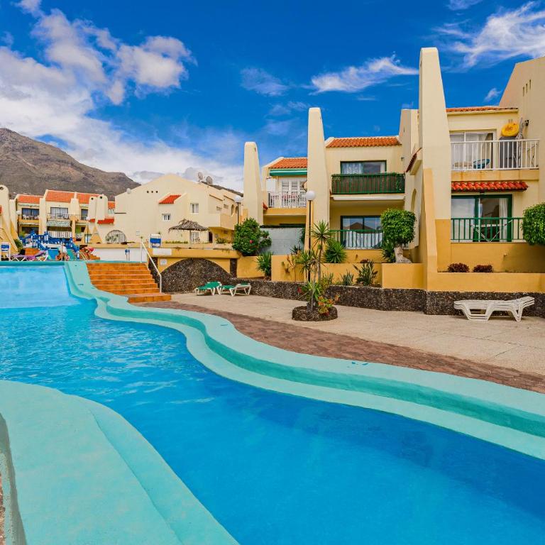 Mareverde Sunshine Home - Two-Bedroom Apartment - 2