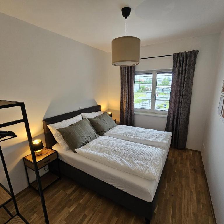 Apartment Leibnitz im Zentrum nahe am Bahnhof und der Südsteirischen Weinstrasse - Apartment mit 2 Schlafzimmern und Balkon - 5
