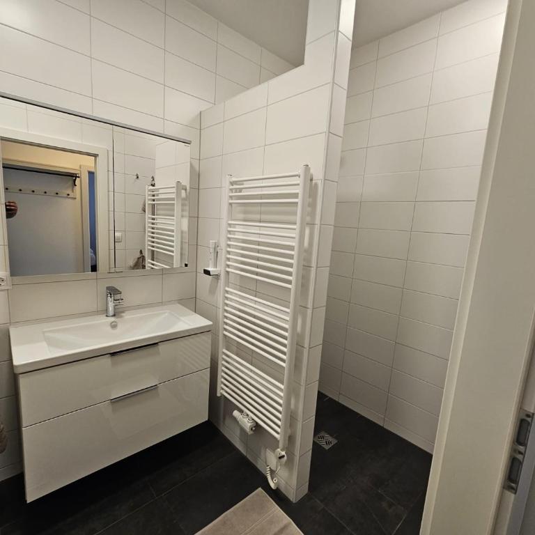Apartment Leibnitz im Zentrum nahe am Bahnhof und der Südsteirischen Weinstrasse - Apartment mit 2 Schlafzimmern und Balkon - 10