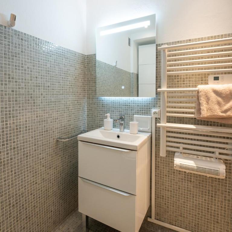 Saint Tropez, coeur de village, appartement unique - Studio - 10