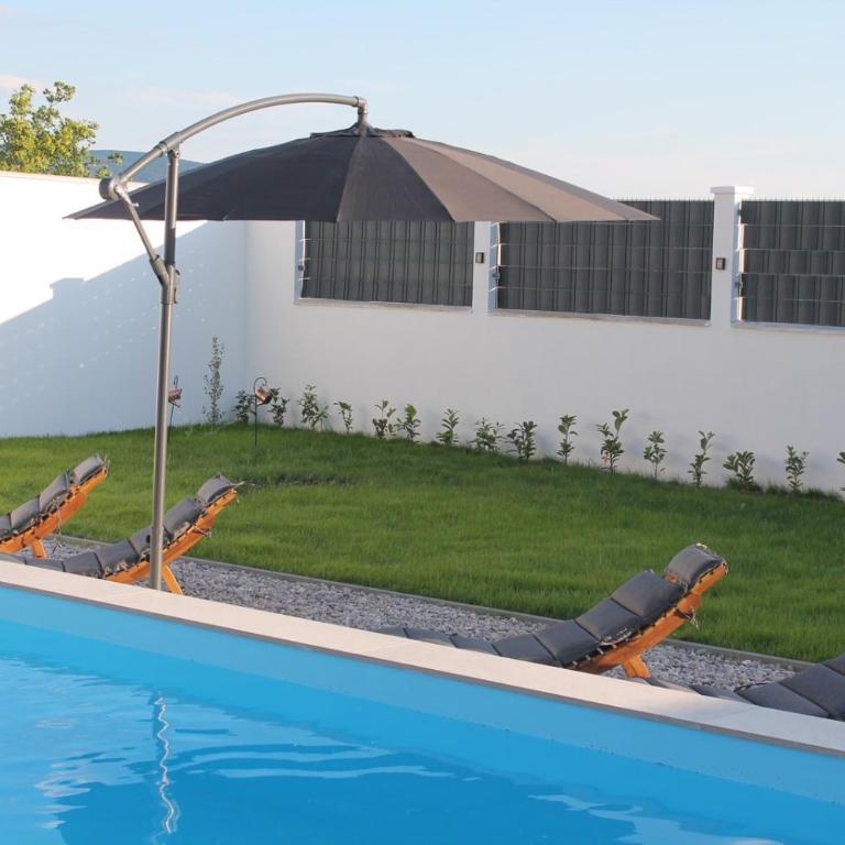 Villa SIAA - Three-Bedroom Villa - 13