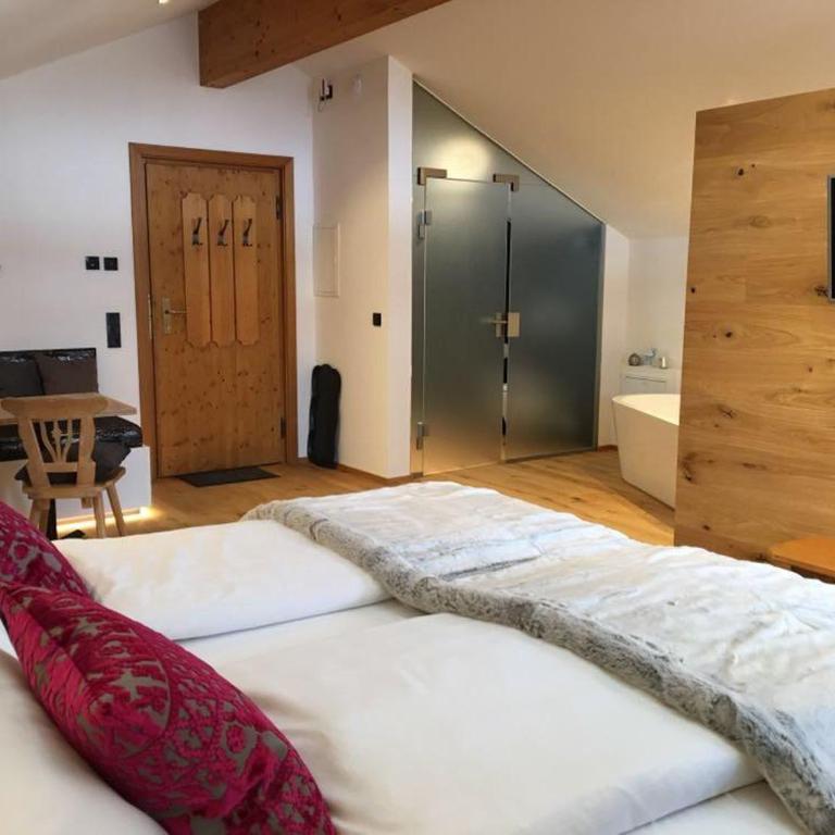 Pension Hochvogel - Studio mit Badezimmer - 4