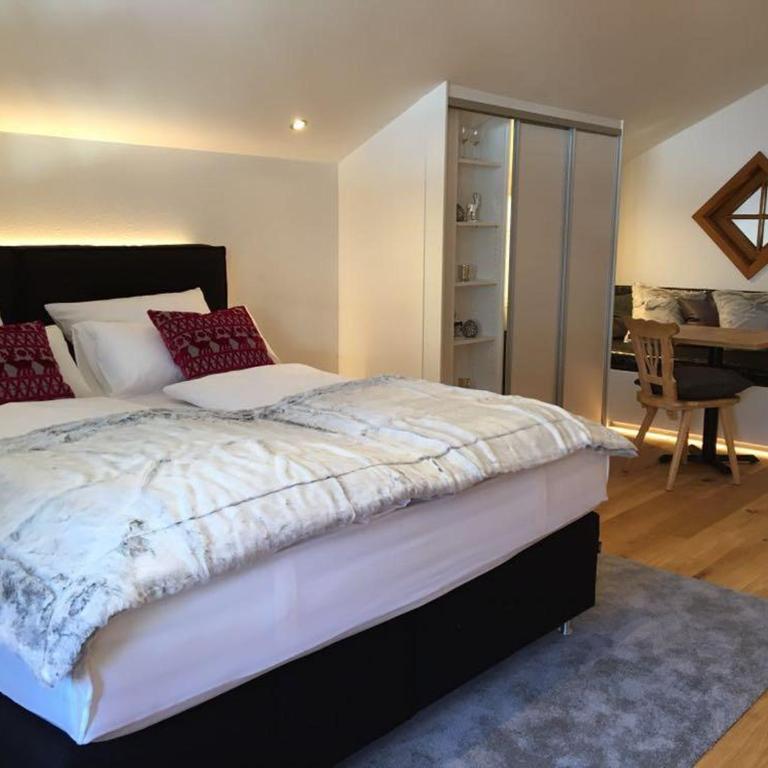 Pension Hochvogel - Studio mit Badezimmer - 3