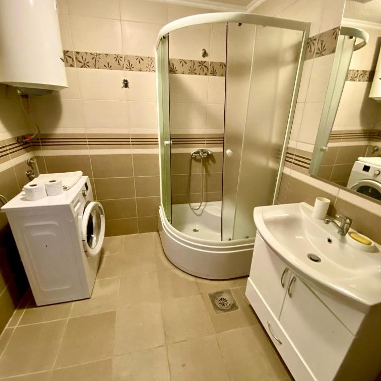 UpART House - Economy Četvorokrevetna Soba - 1