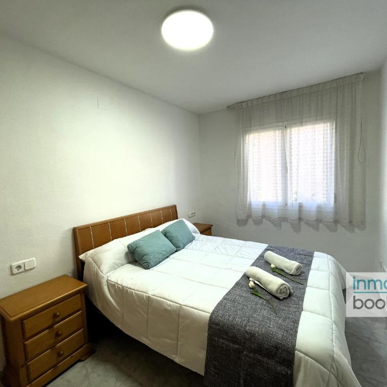 Sol Cambrils Apartment, climatizado, parking y piscina - Apartamento de 2 dormitorios con vistas a la piscina - 26