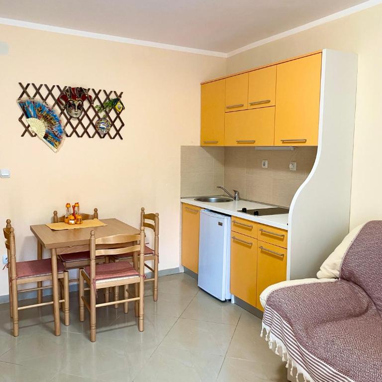 Apartments Villa Viktoria - One-Bedroom Apartment - 1