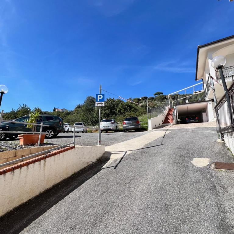 Attico Pietra Ligure 2 Free Parkings & Bike - Appartamento con 2 Camere da Letto - 23