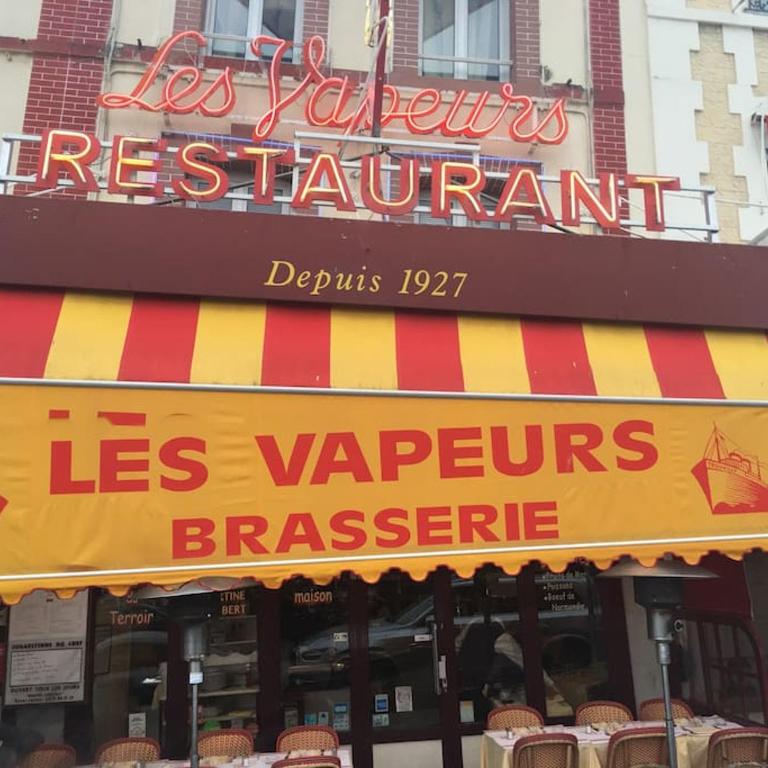 MAISON 4 CHAMBRES,JARDIN ET TERRASSE, proche mer,casino et place Morny - Villa - 29