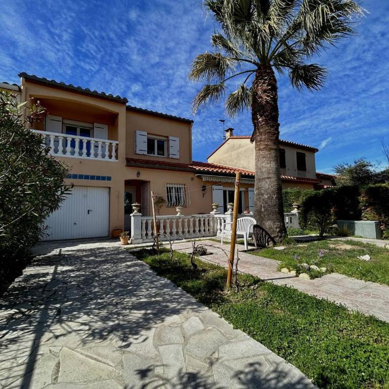Sublime Villa Climatisée Familiale avec Extérieurs Spacieux – Quartier Calme - FR-1-388-215 - Villa - 8
