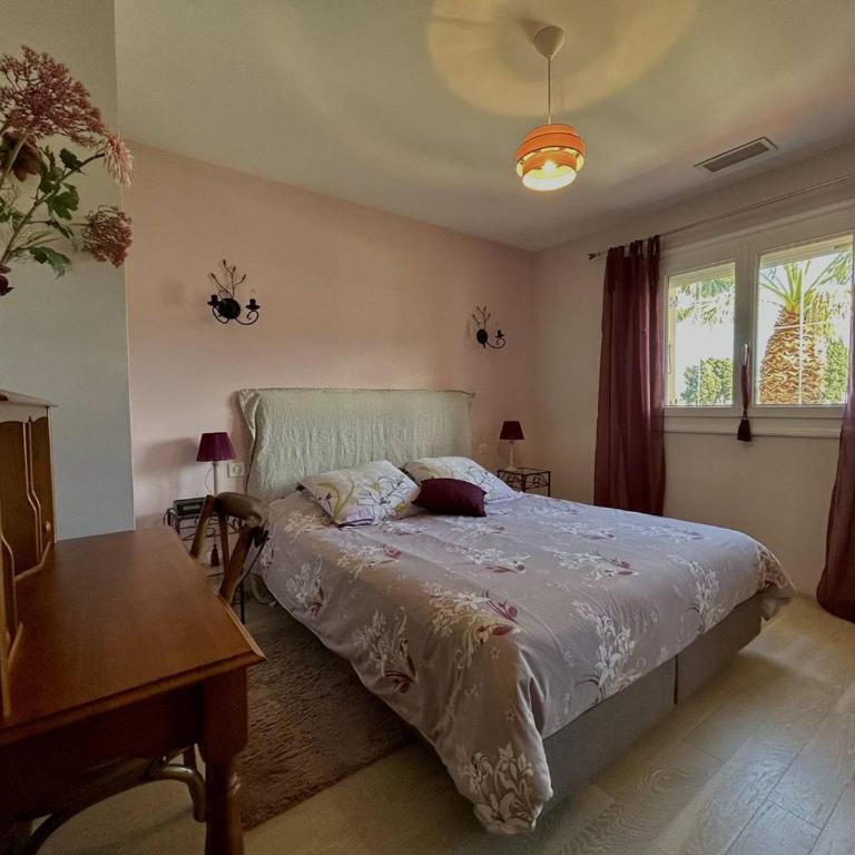 Sublime Villa Climatisée Familiale avec Extérieurs Spacieux – Quartier Calme - FR-1-388-215 - Villa - 10