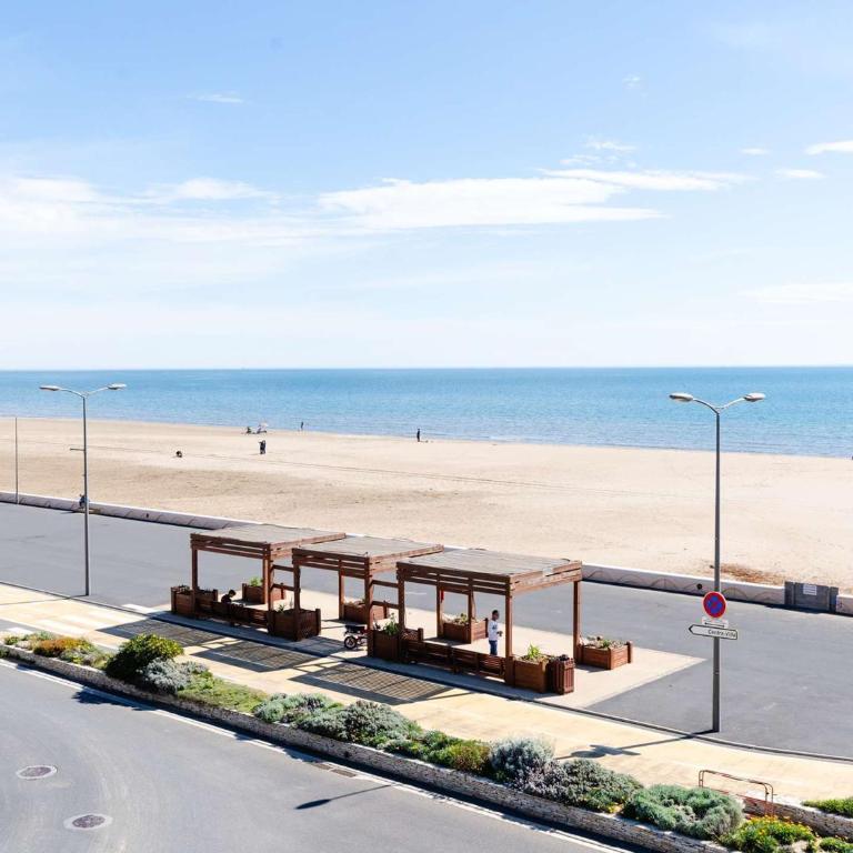 Appartement T2 en front de mer avec balcon à Narbonne Plage - FR-1-409-263 - Apartment - 2