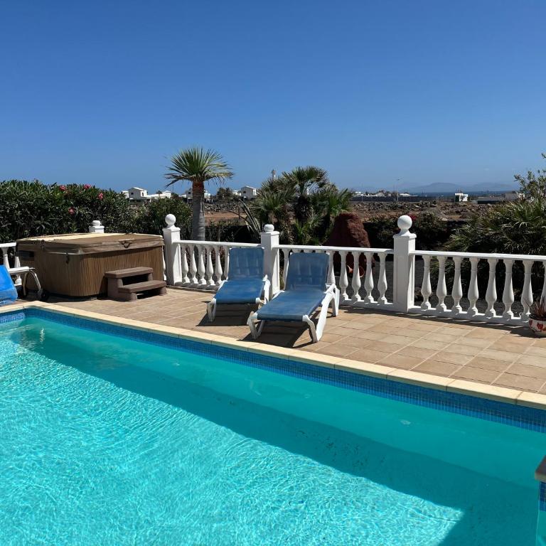 Villa oceano - Three-Bedroom Villa - 7