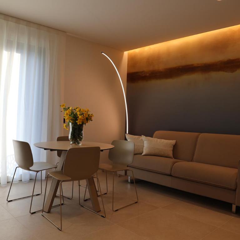 Midum LuxuryApartments con giardino - Appartamento con 1 Camera da Letto, Balcone e Vista Montagna - 17