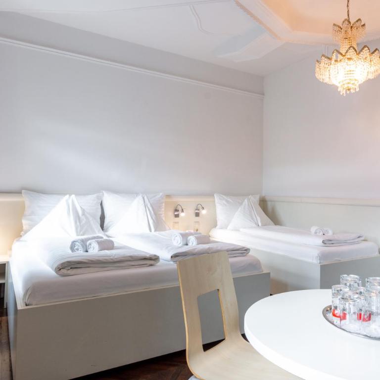Hotel Strasser - Ekono Fam - 1