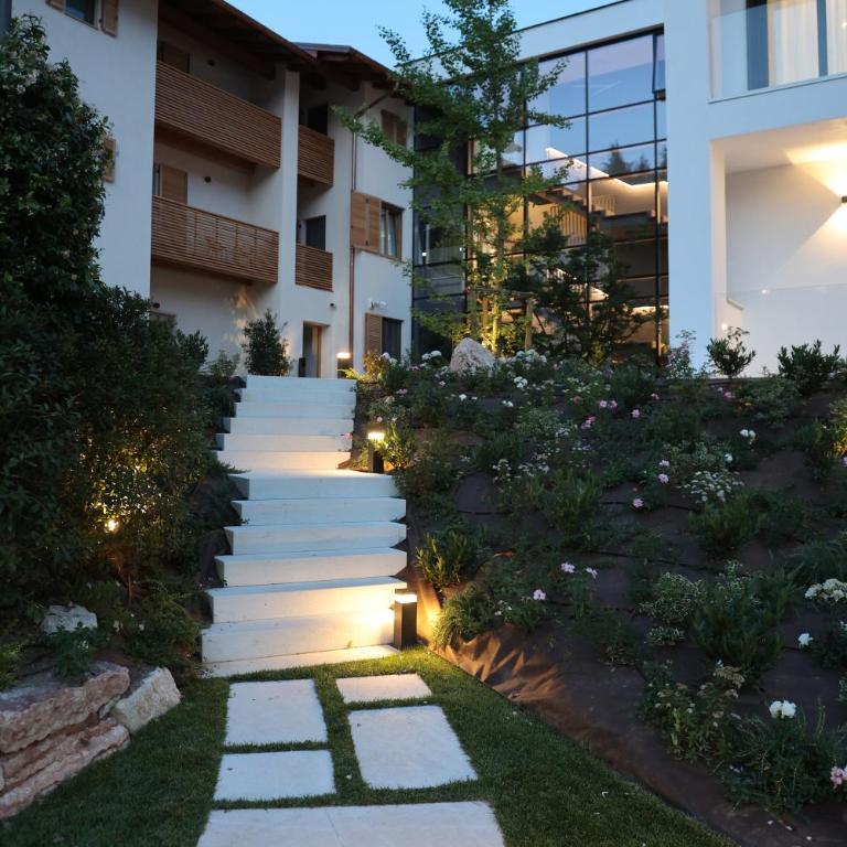 Midum LuxuryApartments con giardino - Appartamento con 1 Camera da Letto, Balcone e Vista Montagna - 25