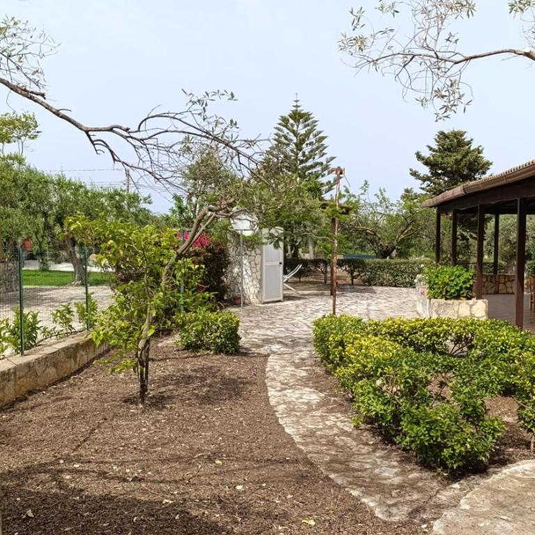 Villa Il Giardino di Rosa- 5 Min from the sea-Fraginesi - Two-Bedroom Villa - 14