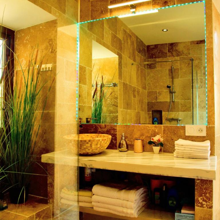 Petit coin de Paradis a cote de Monaco - Villa 2 Chambres - 16