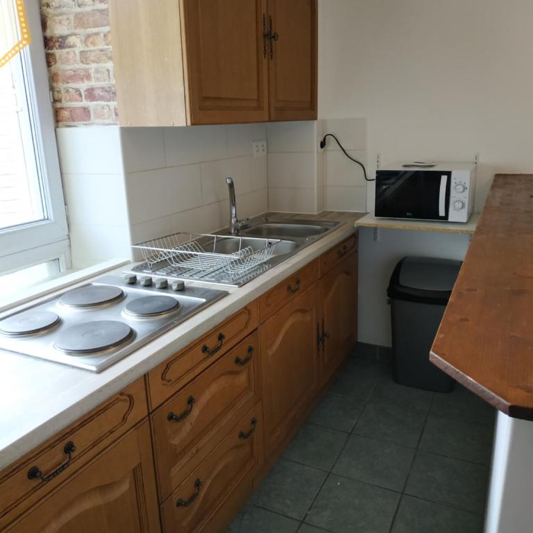 Bel appartement proche tous commerces - Appartement 2 Chambres - 7