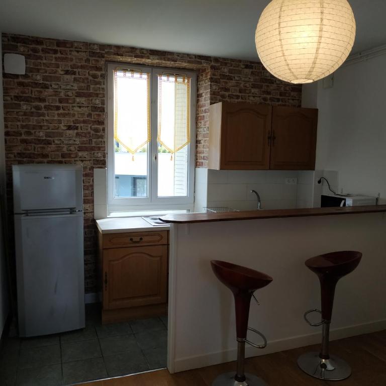 Bel appartement proche tous commerces - Appartement 2 Chambres - 14