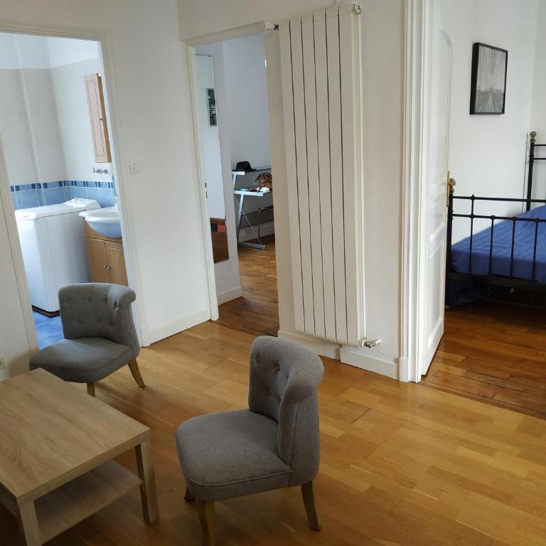 Bel appartement proche tous commerces - Appartement 2 Chambres - 15