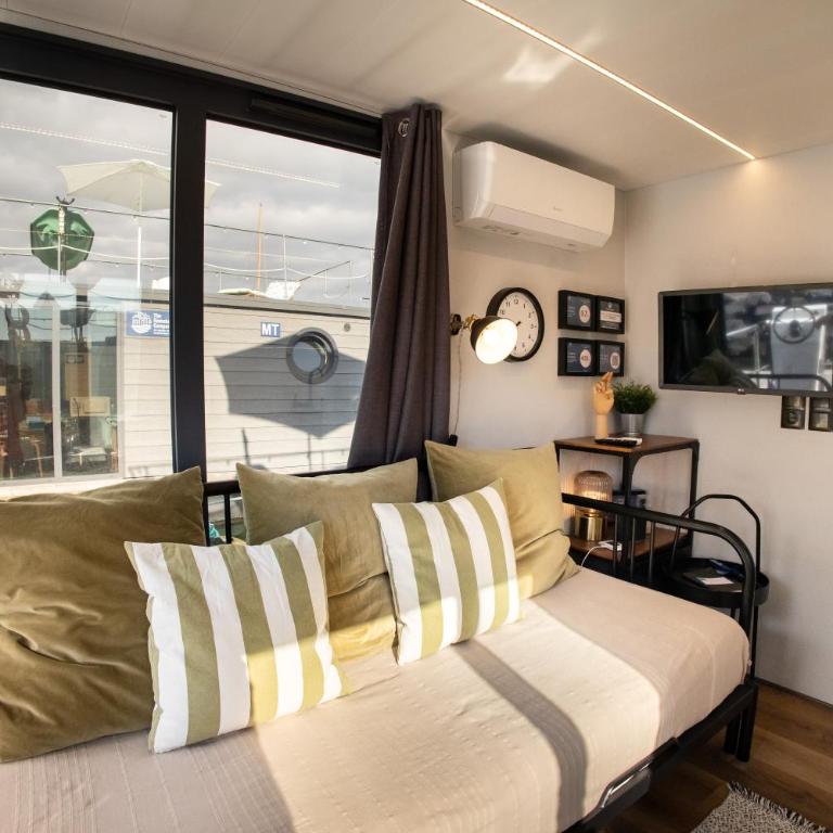 The Homeboat Company Sant'Elmo-Cagliari - Barca con 1 Cabina - 11