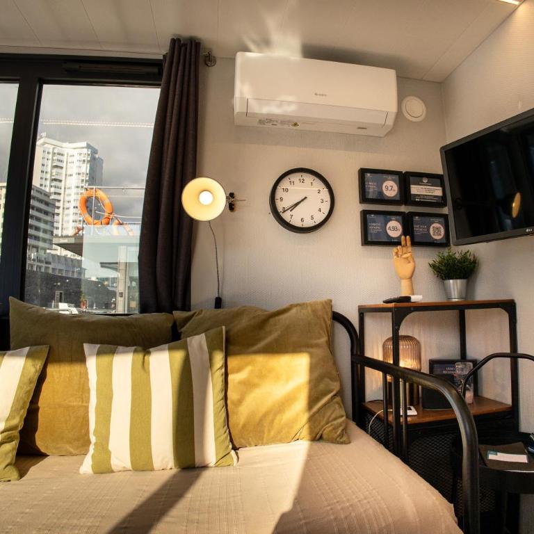 The Homeboat Company Sant'Elmo-Cagliari - Barca con 1 Cabina - 10