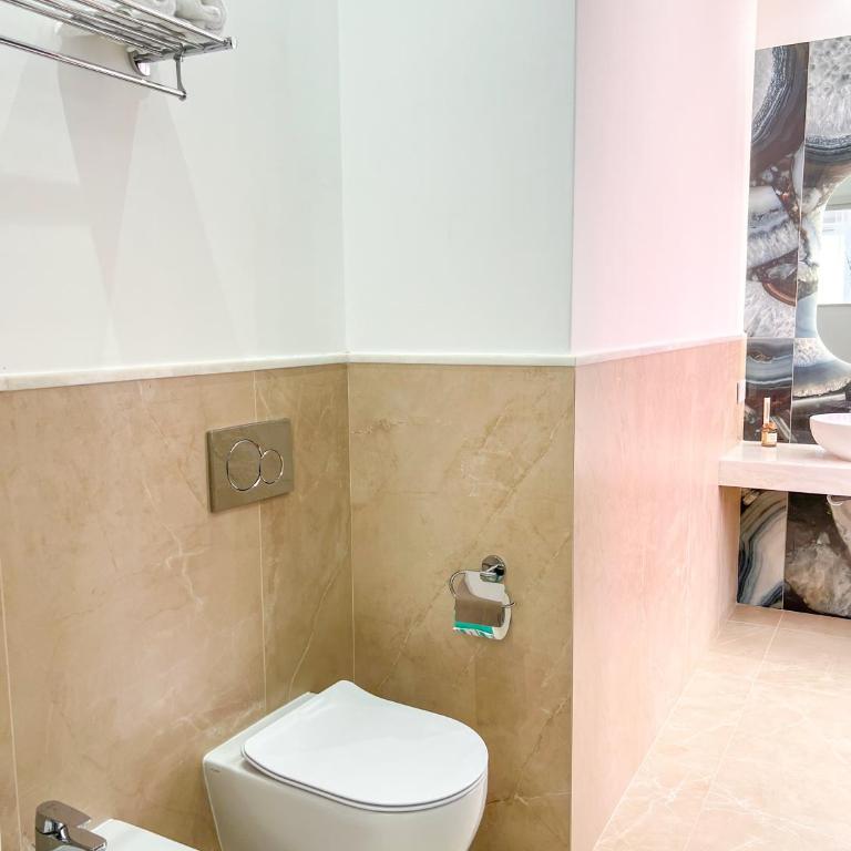 Serenas Guest House - Casa Vacanze - 33