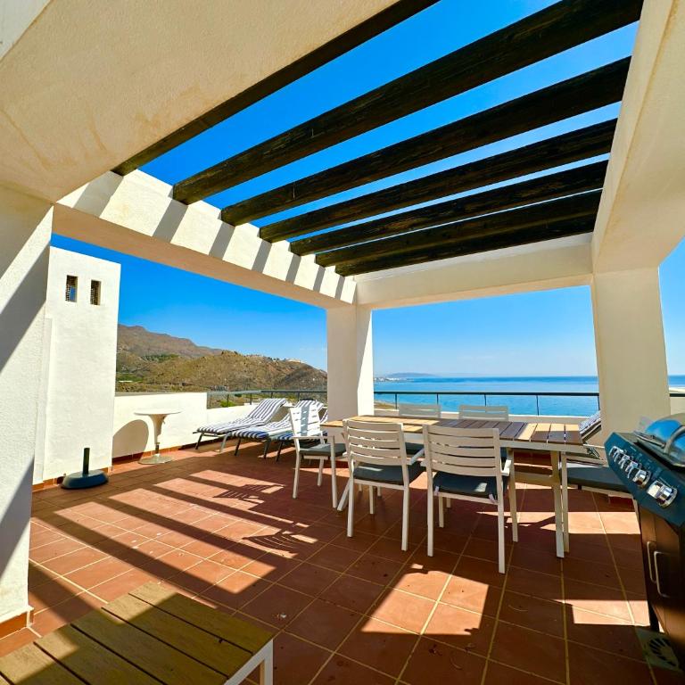 Casa Oceania - Apartamento de 2 dormitorios con terraza y vistas al mar - 70